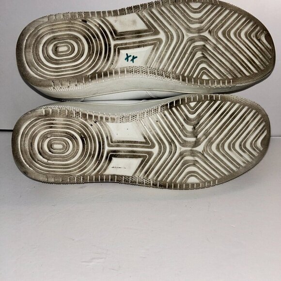 Disney Lilo And Stitch Woman’s Sneakers Size 8 White Purple Primark Exclusive - Picture 10 of 12